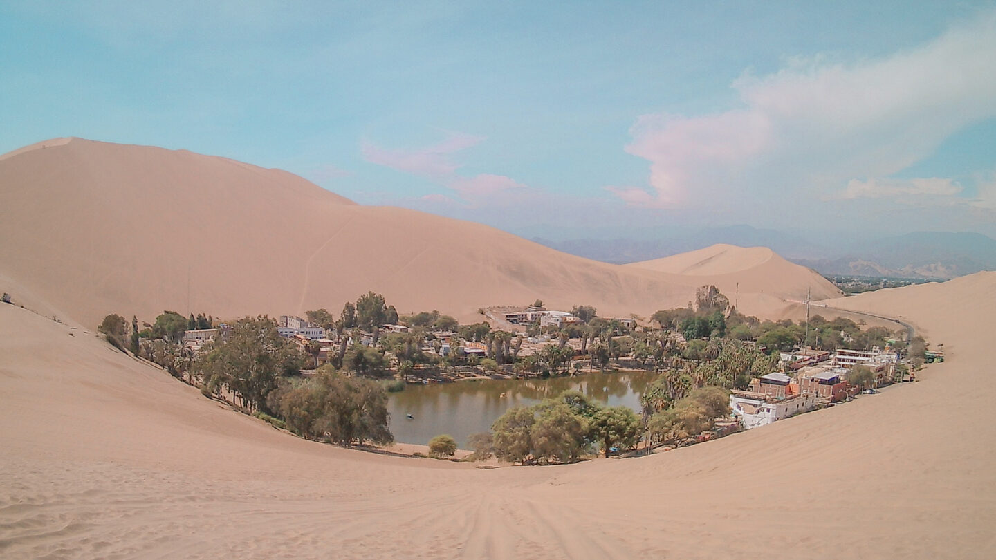 Huacachina Oasis de America