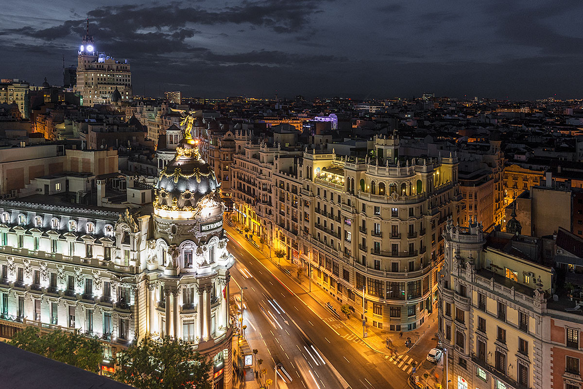 Gran Vía Madrid de Noche