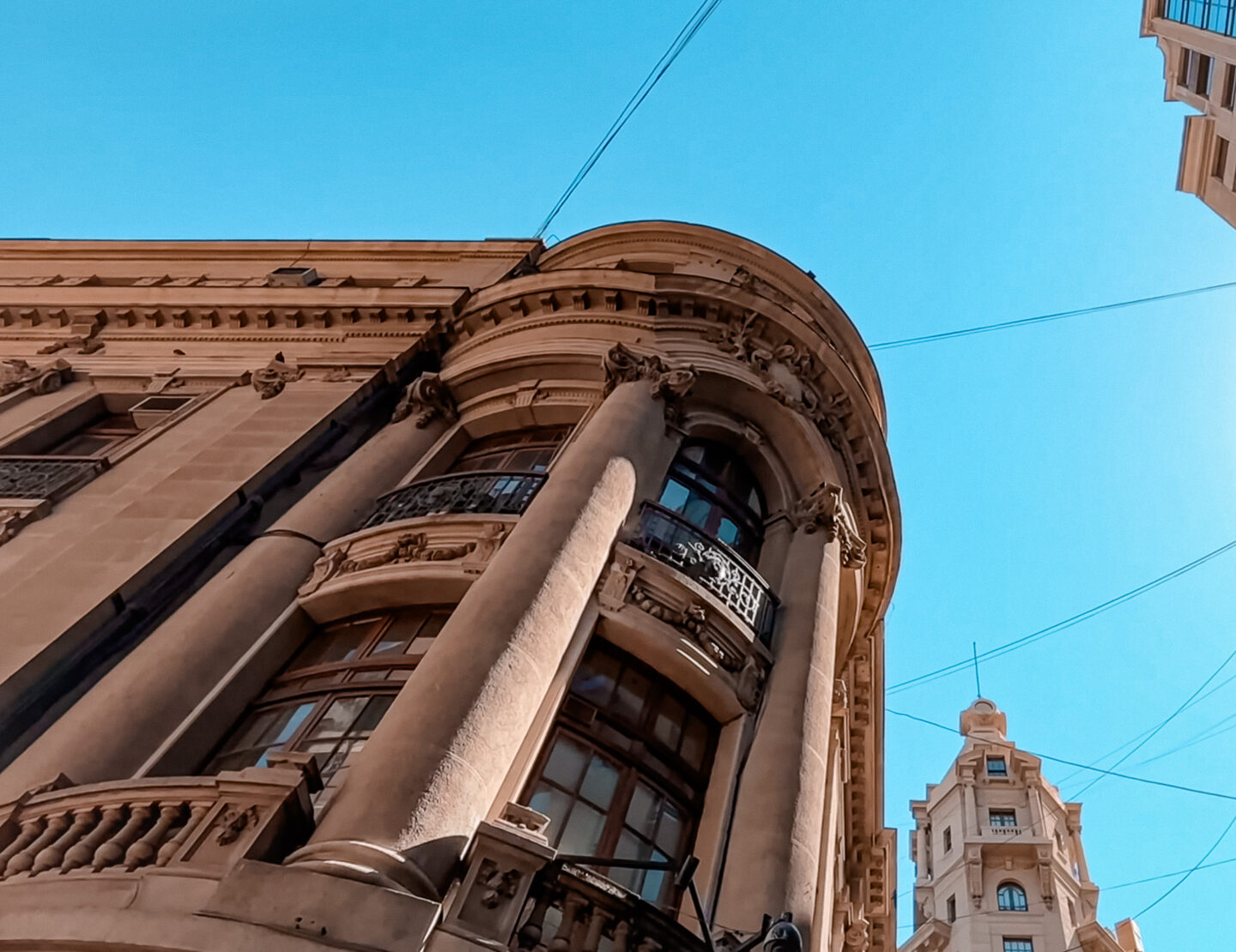 Calle Nueva York, Barrio La Bolsa